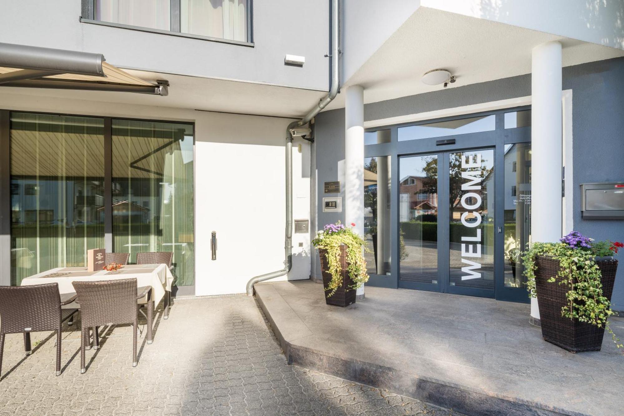 Hotel Meridian ***Superior Ergolding Εξωτερικό φωτογραφία