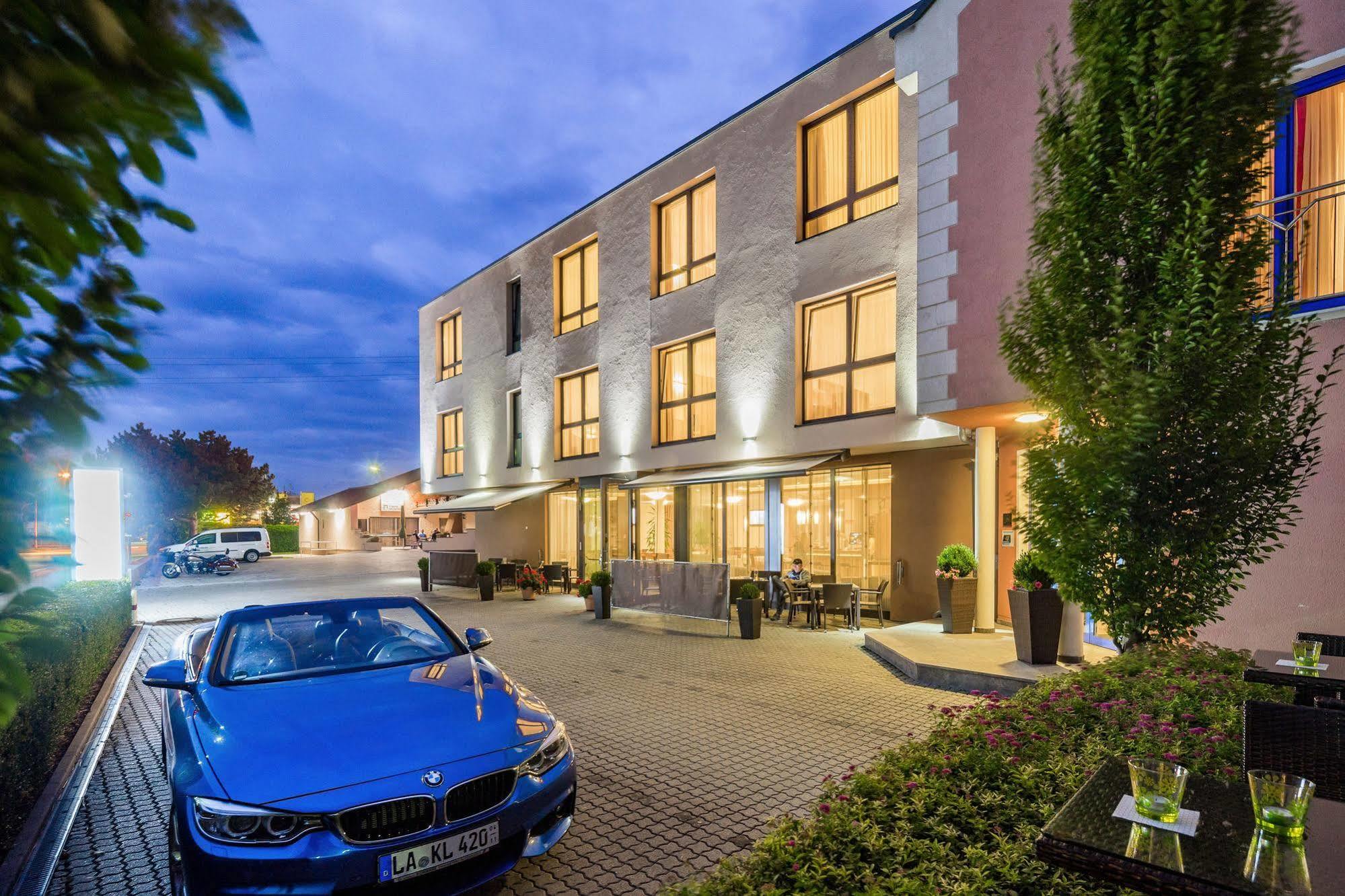 Hotel Meridian ***Superior Ergolding Εξωτερικό φωτογραφία